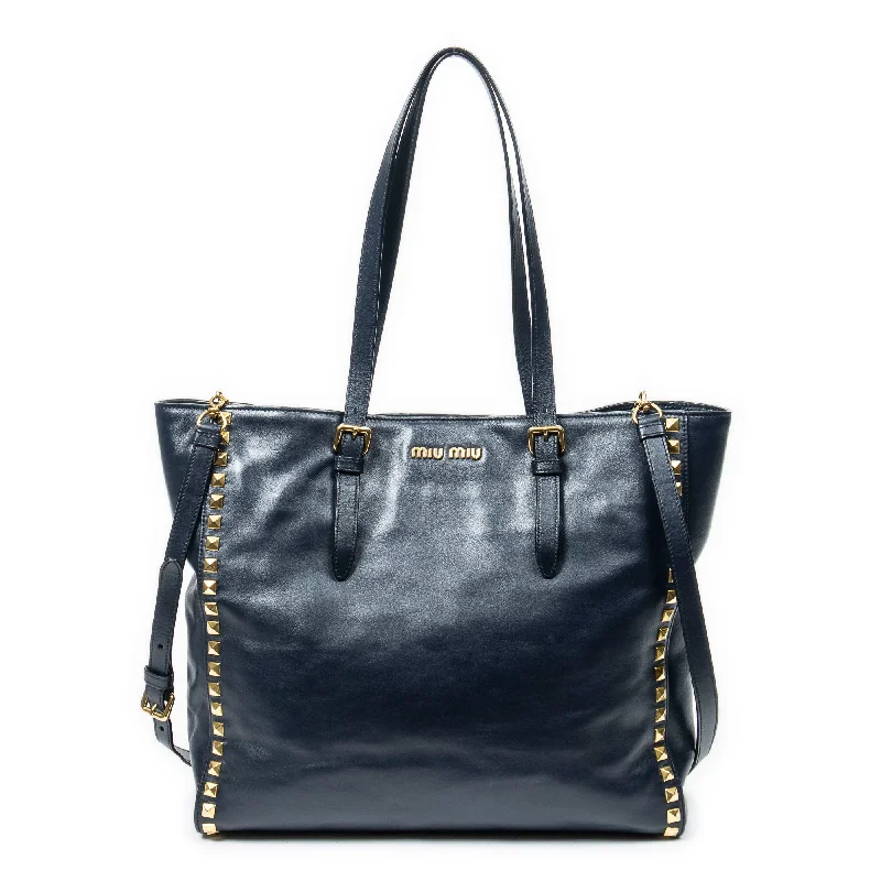 Metallic Tote Bag in Rose Gold with Chain Handles for a Glamorous Night OutPatchwork Tote Bag in Denim with Vintage - Inspired Designs for a Retro Appeal2-Way Studded Tote Metallic Tote Bag in Rose Gold with Chain Handles for a Glamorous Night OutPatchwork Tote Bag in Denim with Vintage - Inspired Designs for a Retro Appeal2-Way Studded Tote
