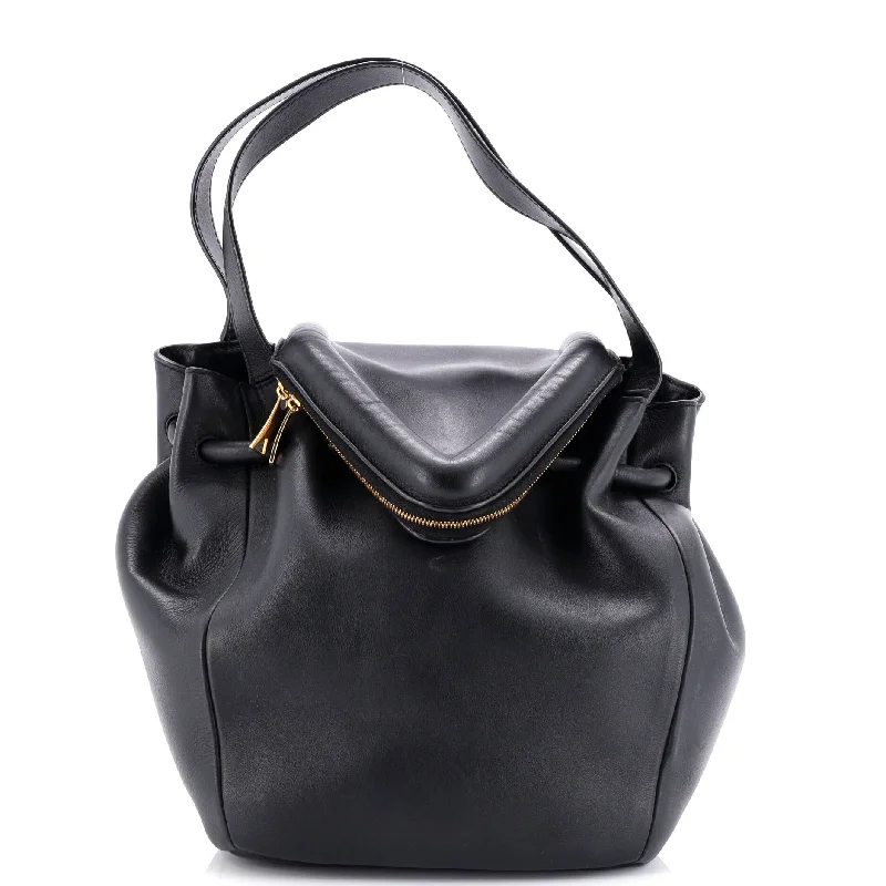 Women's Tote Bag with Detachable Pouch in Purple for Added ConvenienceBeak Tote Bag Leather Small Women's Tote Bag with Detachable Pouch in Purple for Added ConvenienceBeak Tote Bag Leather Small