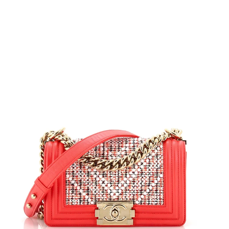 Suede Shoulder Bag in Pink with Tassel Accents for Casual OutingsWomen's Shoulder Bag with Fringe Details in Brown for a Bohemian StyleBoy Flap Bag Chevron Embellished Tweed Small