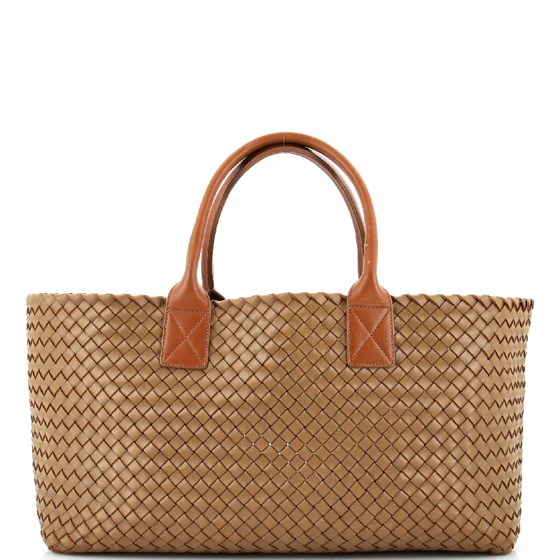 Monogrammed Tote Bag in Brown Leather with Personalized Initials for a Custom and Elegant TouchCabat Tote Memory Intrecciato Nappa Medium Monogrammed Tote Bag in Brown Leather with Personalized Initials for a Custom and Elegant TouchCabat Tote Memory Intrecciato Nappa Medium