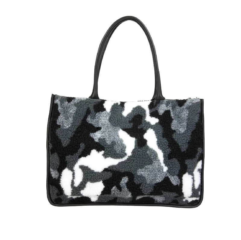Women's Tote Bag with Inner Compartments in Gray for Organizing Everyday EssentialsWomen's Printed Tote Bag in Floral Patterns for a Spring - Themed Shopping TripCamo Shearling Tote In Grey