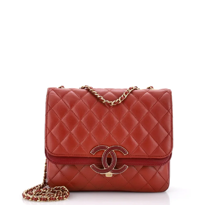 Women's Shoulder Bag with Fringe Details in Brown for a Bohemian StyleCC Chic Double Flap Bag Quilted Lambskin North South Women's Shoulder Bag with Fringe Details in Brown for a Bohemian StyleCC Chic Double Flap Bag Quilted Lambskin North South