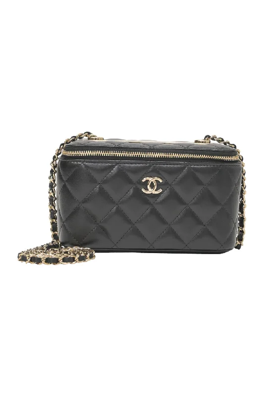 [WB7045] Chanel | Cross-Body Bag