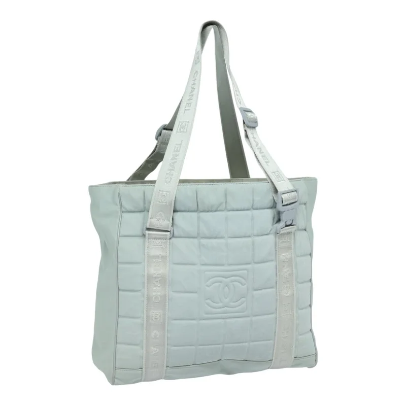 Small Vegan Leather Tote Bag in Blush Pink with Gold - Tone Hardware for a Feminine and Stylish AccessoryQuilted Tote Bag in Cream with Silver Hardware for a Classic and Sophisticated StyleChanel Synthetic Tote Bag (Pre-Owned) Small Vegan Leather Tote Bag in Blush Pink with Gold - Tone Hardware for a Feminine and Stylish AccessoryQuilted Tote Bag in Cream with Silver Hardware for a Classic and Sophisticated StyleChanel Synthetic Tote Bag (Pre-Owned)