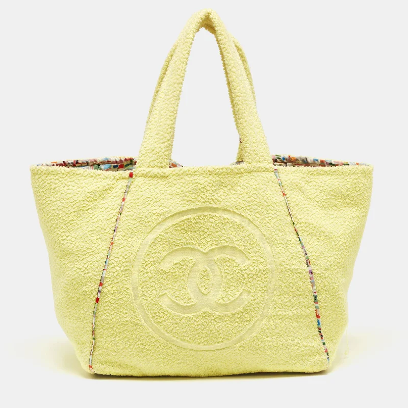Large Capacity Genuine Leather Women's Tote Bag in Black for Work and CommutingChanel Yellow Terry Cloth Cc Beach Tote W/towel Set