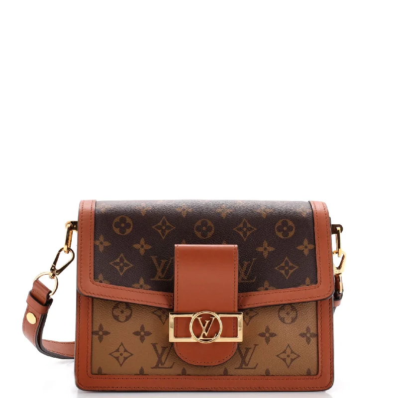 Women's Shoulder Bag with Fringe Details in Brown for a Bohemian StyleDauphine Shoulder Bag Reverse Monogram Canvas MM