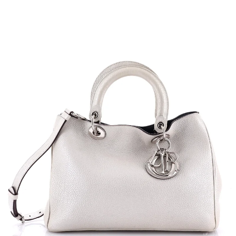 Large Capacity Genuine Leather Women's Tote Bag in Black for Work and CommutingDiorissimo Tote Pebbled Leather Medium