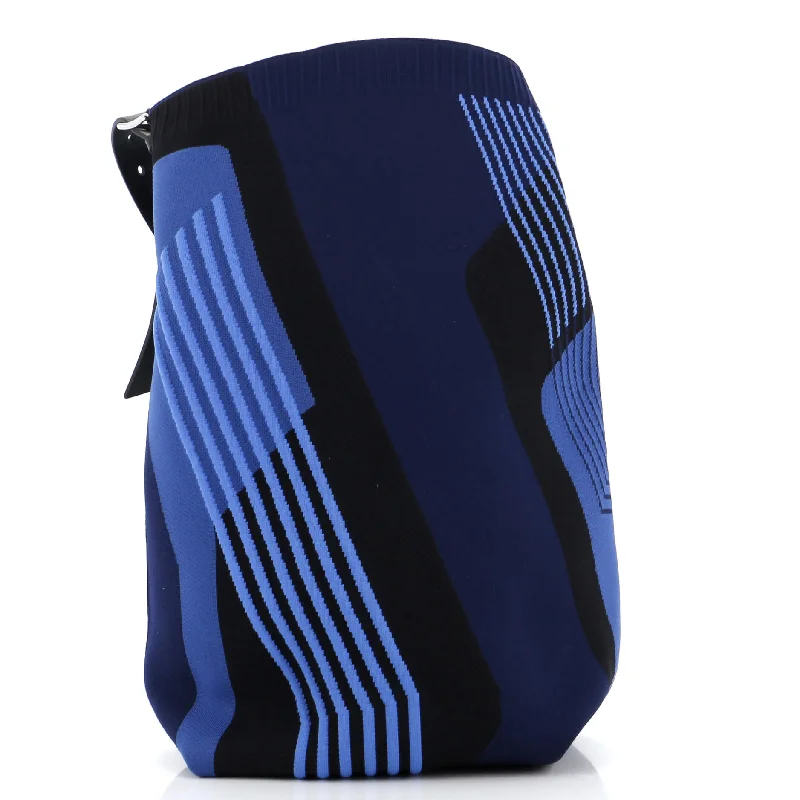 Women's Canvas Shoulder Bag in Navy with Striped Pattern for Beach TripsEtriviere Dynamo Shoulder Bag Technical Mesh MM