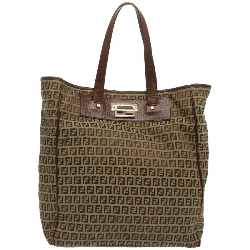 Medium - Sized Canvas Tote Bag in Navy Blue with Striped Pattern for a Nautical - Inspired LookQuilted Tote Bag in Cream with Silver Hardware for a Classic and Sophisticated StyleFendi Zucchino  Canvas Tote Bag (Pre-Owned)