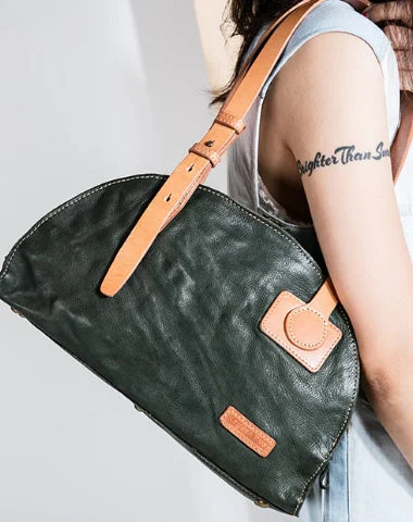 Leather Shoulder Bag with Magnetic Closure in Black for Quick AccessHandmade Genuine Leather Handbag Shopper Bag Purse Shoulder Bag Purse For Women