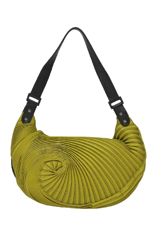 [WB5395] Issey Miyake | Shoulder Bag