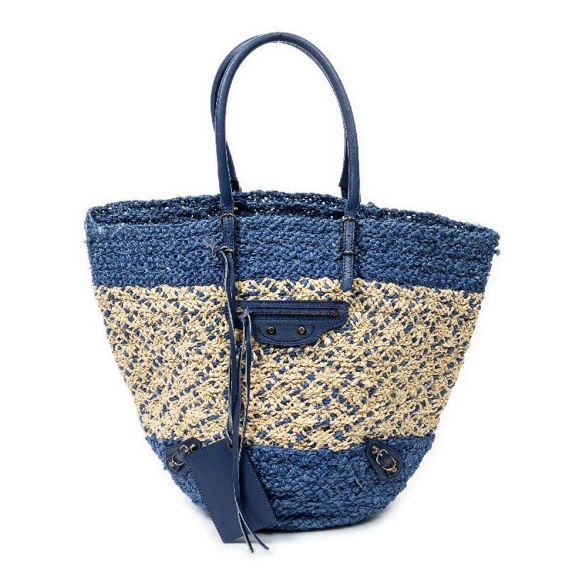 Quilted Tote Bag in Cream with Silver Hardware for a Classic and Sophisticated StyleWaterproof Tote Bag in Yellow for Outdoor Activities in Wet WeatherMedium Panier Basket Tote Quilted Tote Bag in Cream with Silver Hardware for a Classic and Sophisticated StyleWaterproof Tote Bag in Yellow for Outdoor Activities in Wet WeatherMedium Panier Basket Tote
