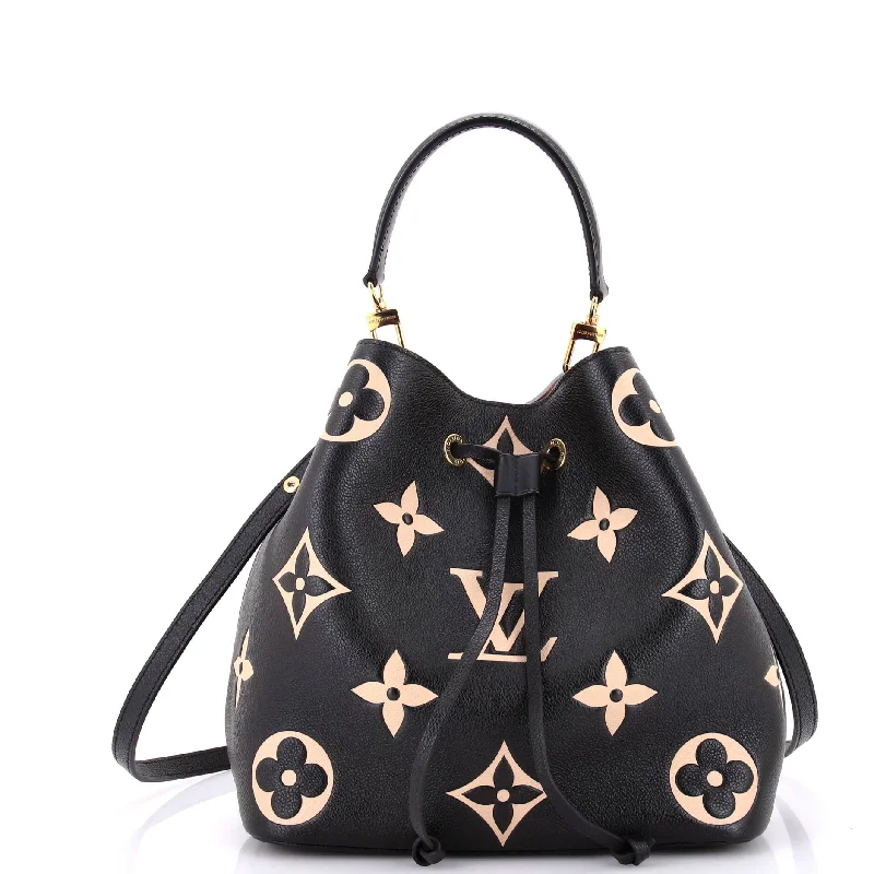 Shoulder Bag with Geometric Pattern in Multicolor for a Contemporary StyleNeoNoe Handbag Bicolor Monogram Empreinte Giant MM