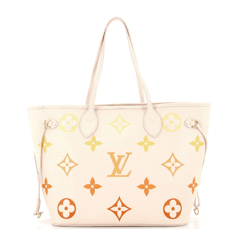 Waterproof Tote Bag in Yellow for Outdoor Activities in Wet WeatherNeverfull NM Tote Degrade Monogram Empreinte Giant MM