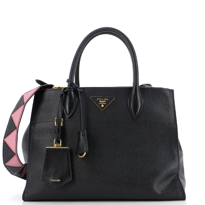 Quilted Tote Bag in Cream with Silver Hardware for a Classic and Sophisticated StyleParadigme Tote Saffiano Leather Medium Quilted Tote Bag in Cream with Silver Hardware for a Classic and Sophisticated StyleParadigme Tote Saffiano Leather Medium