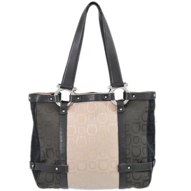 Oversized Jute Tote Bag in Natural Color with Rope Handles for a Beach VacationLarge Capacity Genuine Leather Women's Tote Bag in Black for Work and CommutingSalvatore Ferragamo Gancini  Canvas Tote Bag (Pre-Owned)