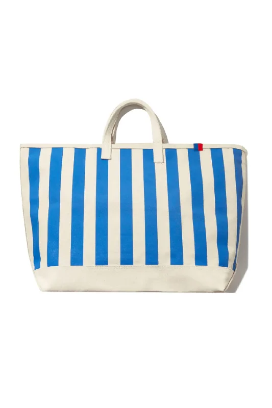 Waterproof Tote Bag in Yellow for Outdoor Activities in Wet WeatherWomen's All Over Striped Tote Bag In Canvas/royal