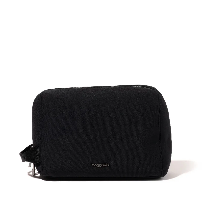 Women's Crossbody Bag with RFID - Blocking Pocket in Black for Safe Travelbaggallini On the Go Toiletry Case Women's Crossbody Bag with RFID - Blocking Pocket in Black for Safe Travelbaggallini On the Go Toiletry Case