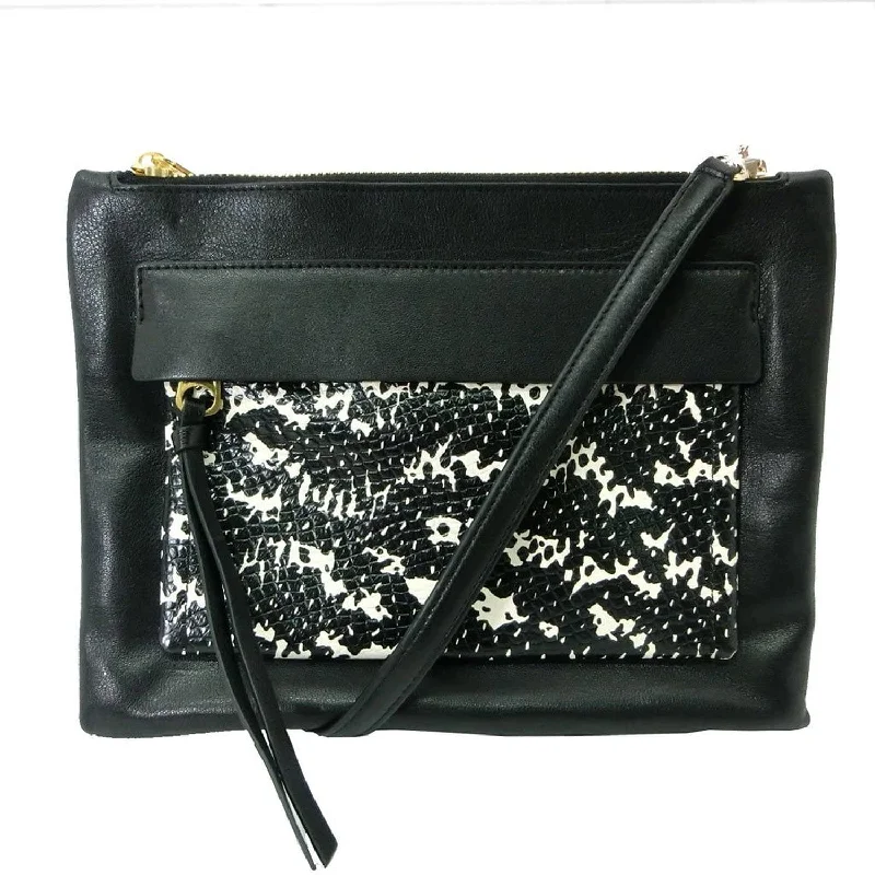 Women's Crossbody Bag with Chain Strap in Gold for a Glamorous TouchCoach Madison Python Felicia