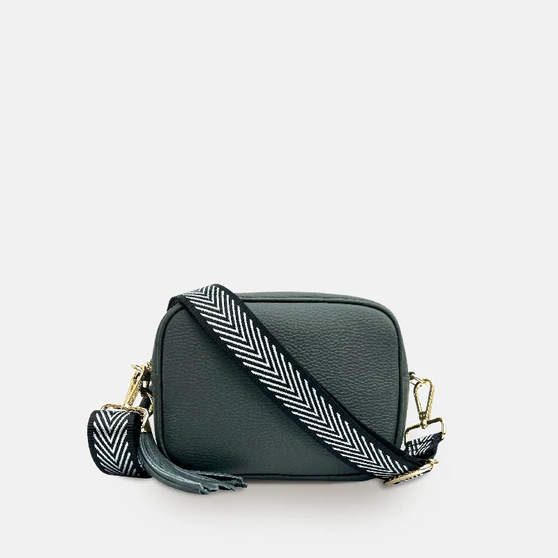 Women's Crossbody Bag with Adjustable Strap in Orange for Customizable ComfortDark Grey Leather Crossbody Bag With Black & Silver Chevron Strap