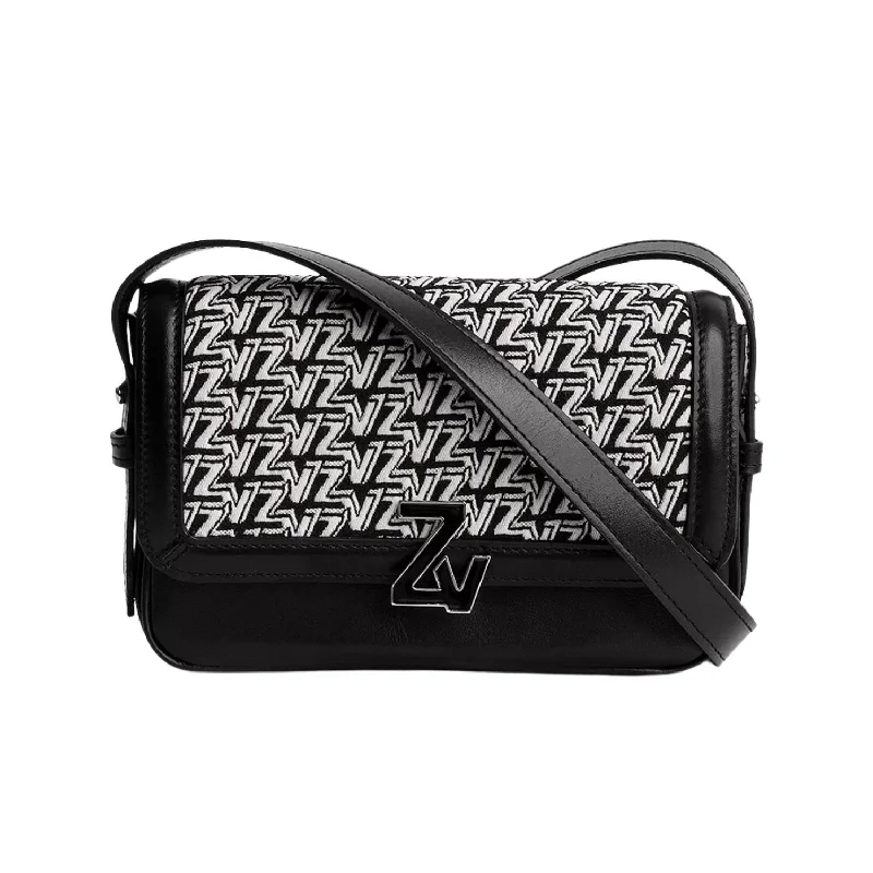 Quilted Leather Crossbody Bag in Cream for a Classic and Elegant AppearanceInitiale Le Mini Monogram Bag In Noir Quilted Leather Crossbody Bag in Cream for a Classic and Elegant AppearanceInitiale Le Mini Monogram Bag In Noir
