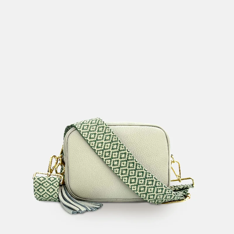 Women's Crossbody Bag with Adjustable Strap in Orange for Customizable ComfortLight Grey Leather Crossbody Bag With Pistachio Cross-Stitch Strap Women's Crossbody Bag with Adjustable Strap in Orange for Customizable ComfortLight Grey Leather Crossbody Bag With Pistachio Cross-Stitch Strap