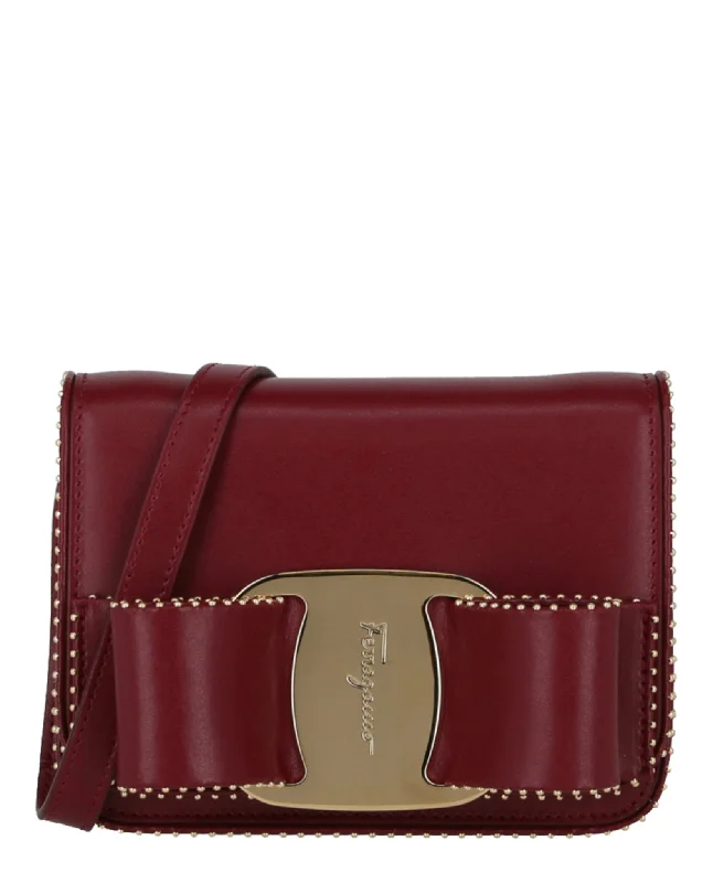 Women's Crossbody Bag with Chain Strap in Gold for a Glamorous TouchMini Vara Bow Crossbody Bag Women's Crossbody Bag with Chain Strap in Gold for a Glamorous TouchMini Vara Bow Crossbody Bag