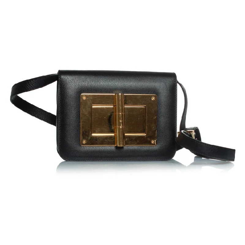 Quilted Leather Crossbody Bag in Cream for a Classic and Elegant AppearanceNatalia crossbody bag in black Quilted Leather Crossbody Bag in Cream for a Classic and Elegant AppearanceNatalia crossbody bag in black