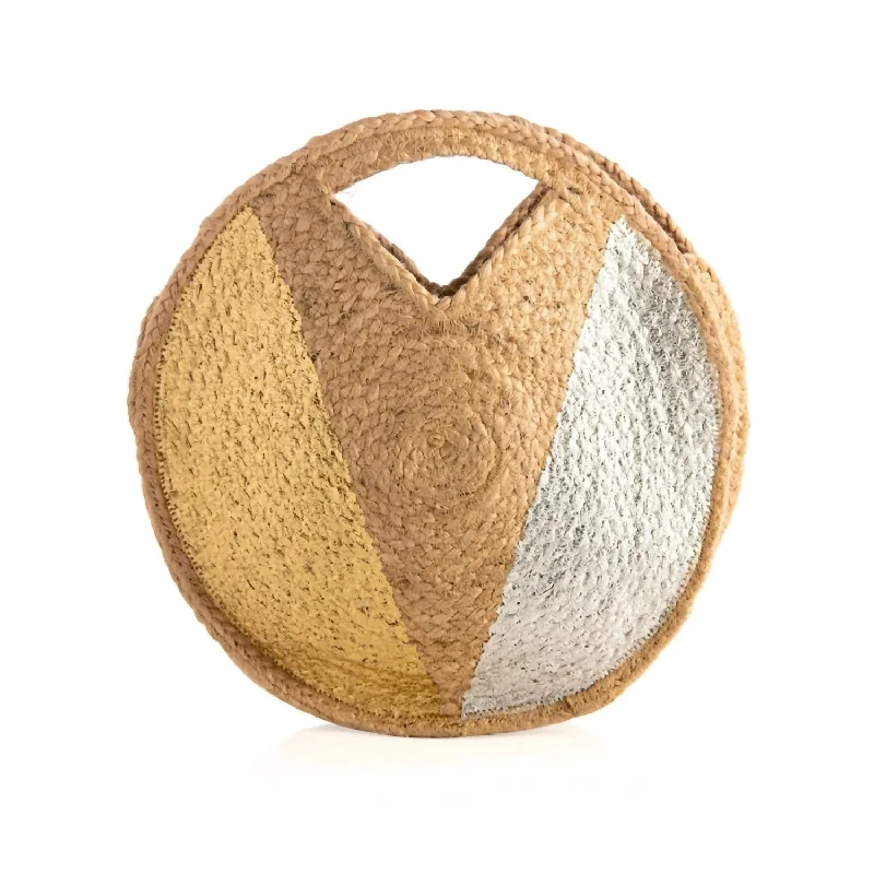 Straw Crossbody Bag in Natural Color for Beach Vacations and Summer DaysRavello Bag In Brown
