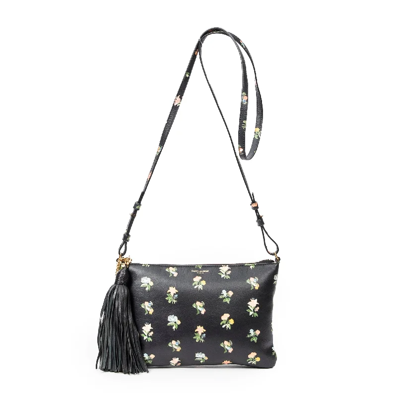 Waterproof Nylon Crossbody Bag in Navy Blue for Outdoor Hiking TripsTeen Tassel Crossbody Waterproof Nylon Crossbody Bag in Navy Blue for Outdoor Hiking TripsTeen Tassel Crossbody